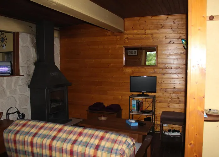 Maison De Charme Calme Entourée De Montagne Hébergement de vacances